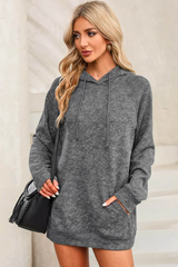 Sweat à Capuche Gris avec Poche Kangourou et Cordon Ajustable – Style Décontracté